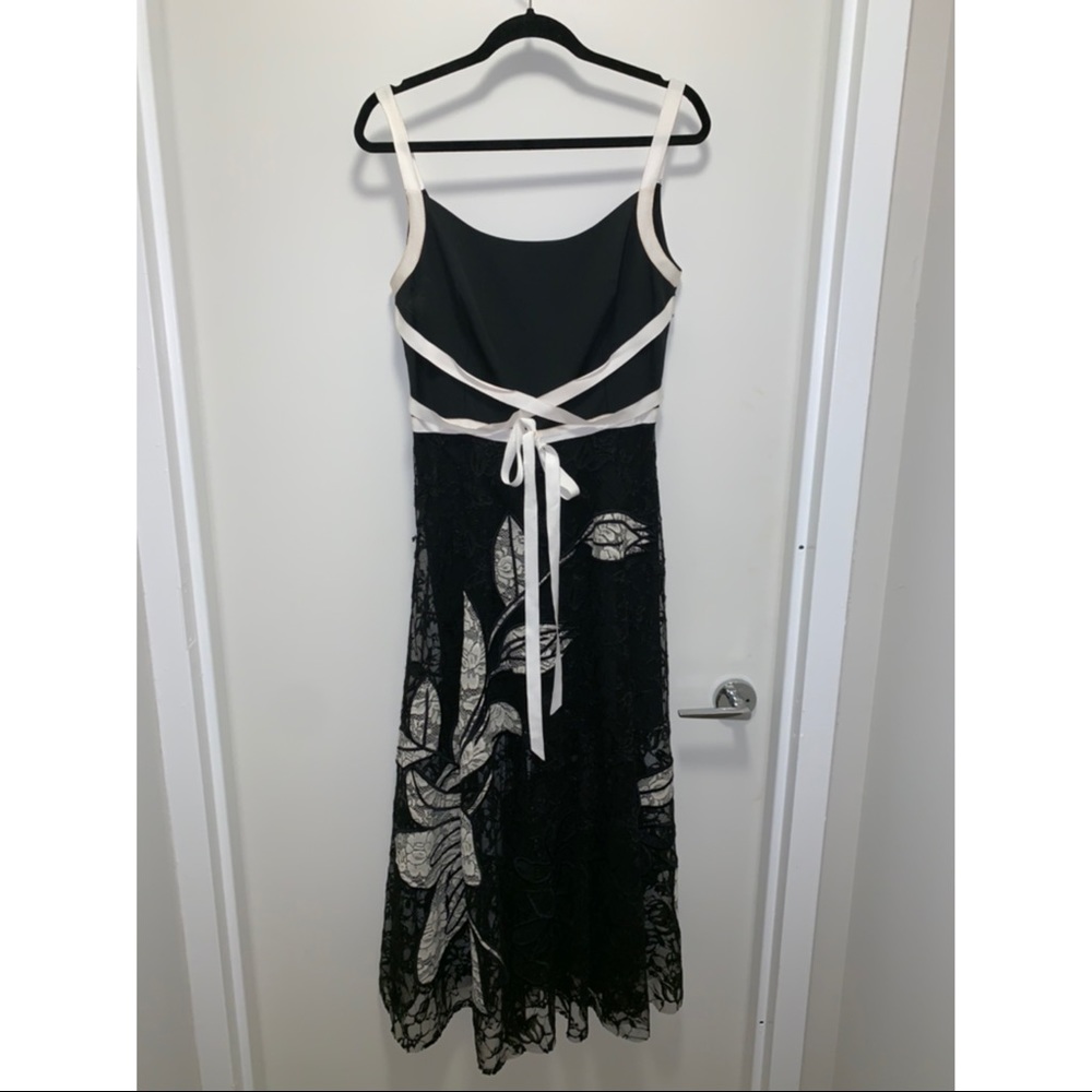 Sachin + Babi Ribbon Lace Midi Lily Dress (8) - Picture 1 of 7